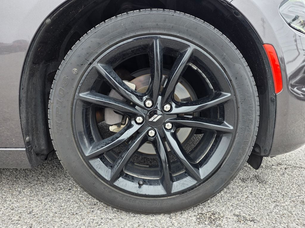 2017 Dodge Charger SE