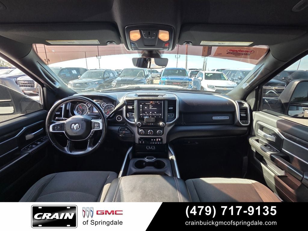 2024 RAM 2500 Big Horn Cummins / 12" Screen