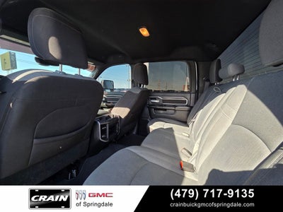 2024 RAM 2500 Big Horn Cummins / 12" Screen