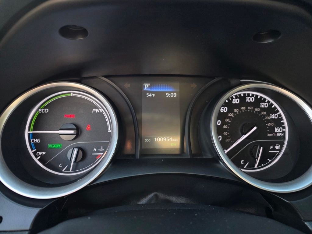 2023 Toyota Camry Hybrid LE