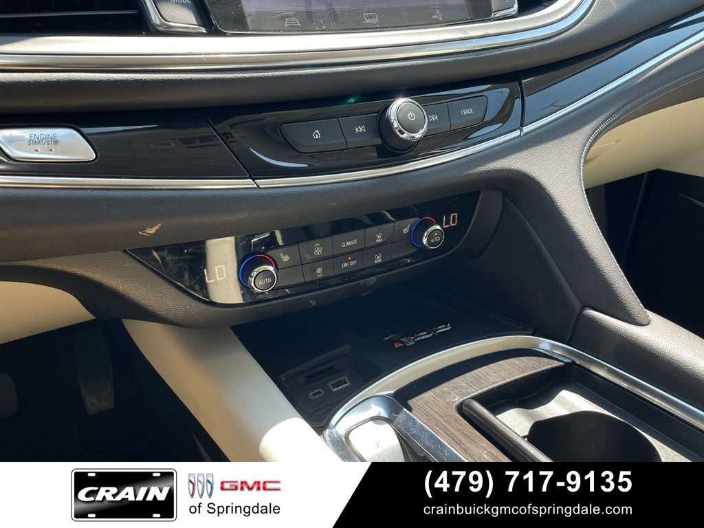 2023 Buick Enclave Essence