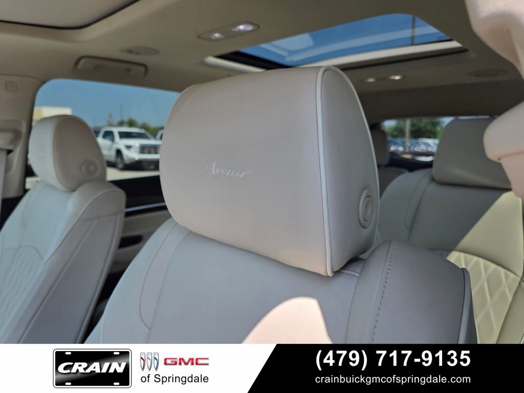 2022 Buick Enclave Avenir