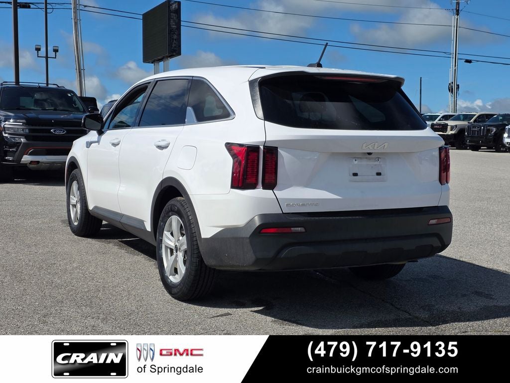2023 Kia Sorento LX
