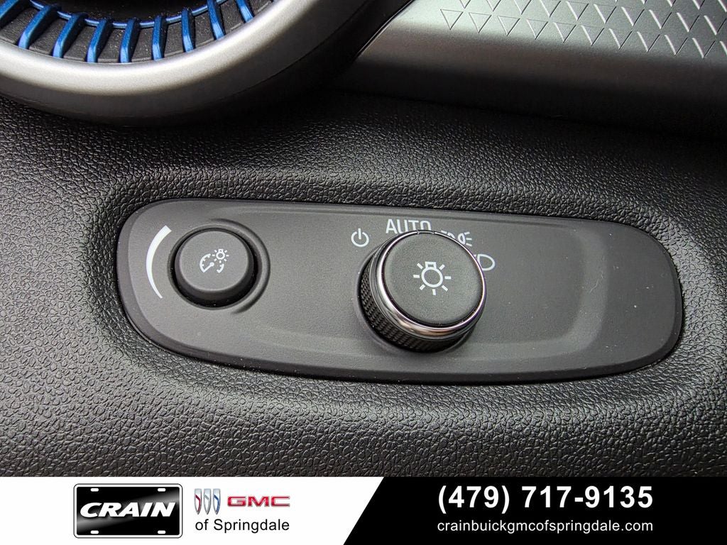 2025 Chevrolet Trax LS Conv / Heated Seats