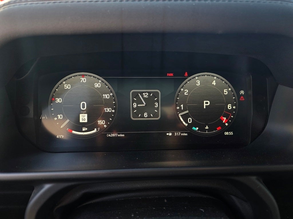 2024 Land Rover Defender 130 X-Dynamic SE