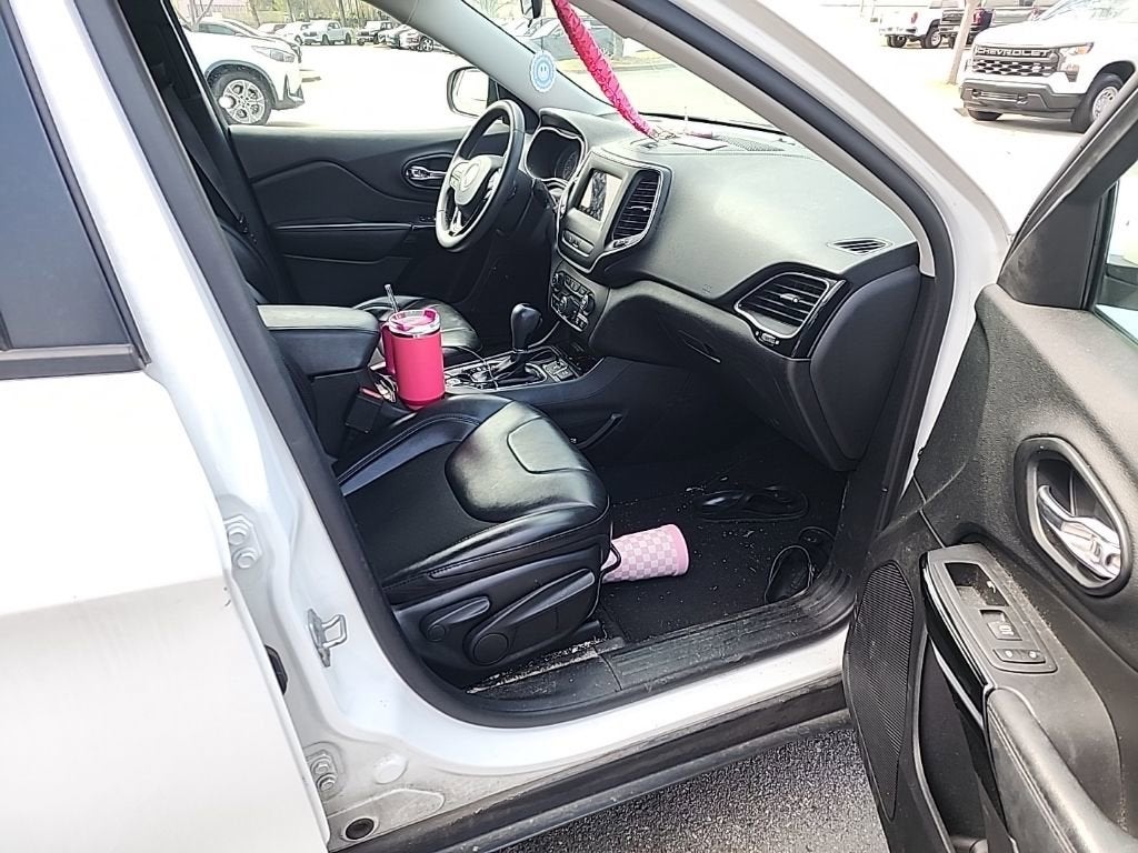 2020 Jeep Cherokee Altitude