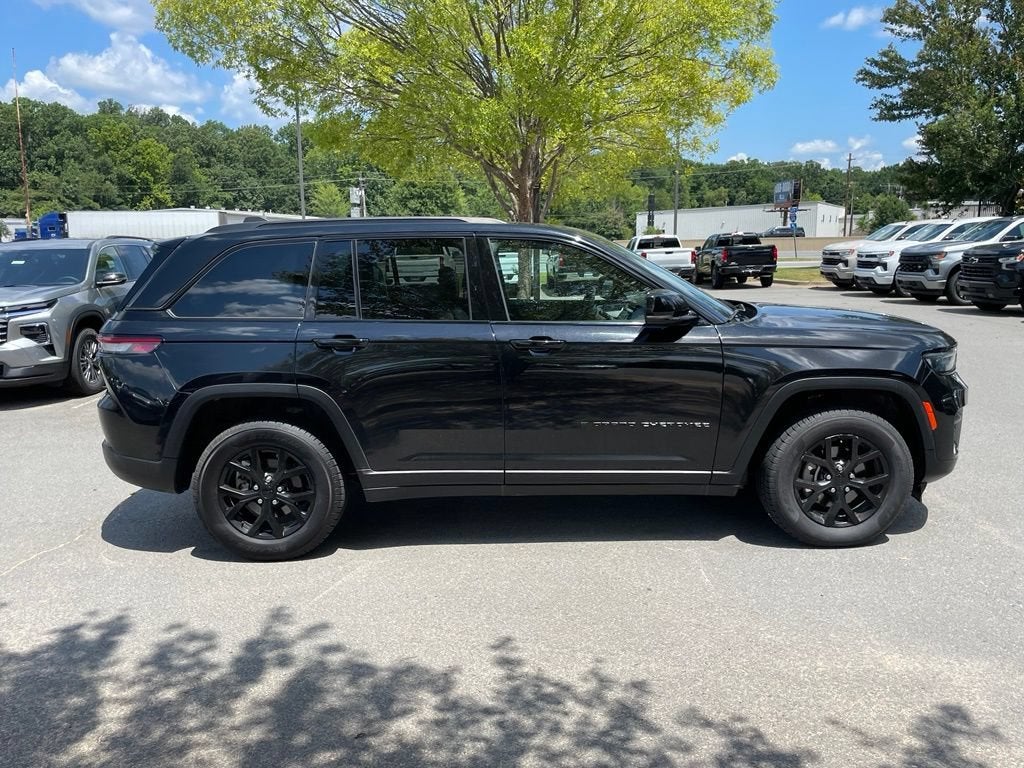 2024 Jeep Grand Cherokee Altitude