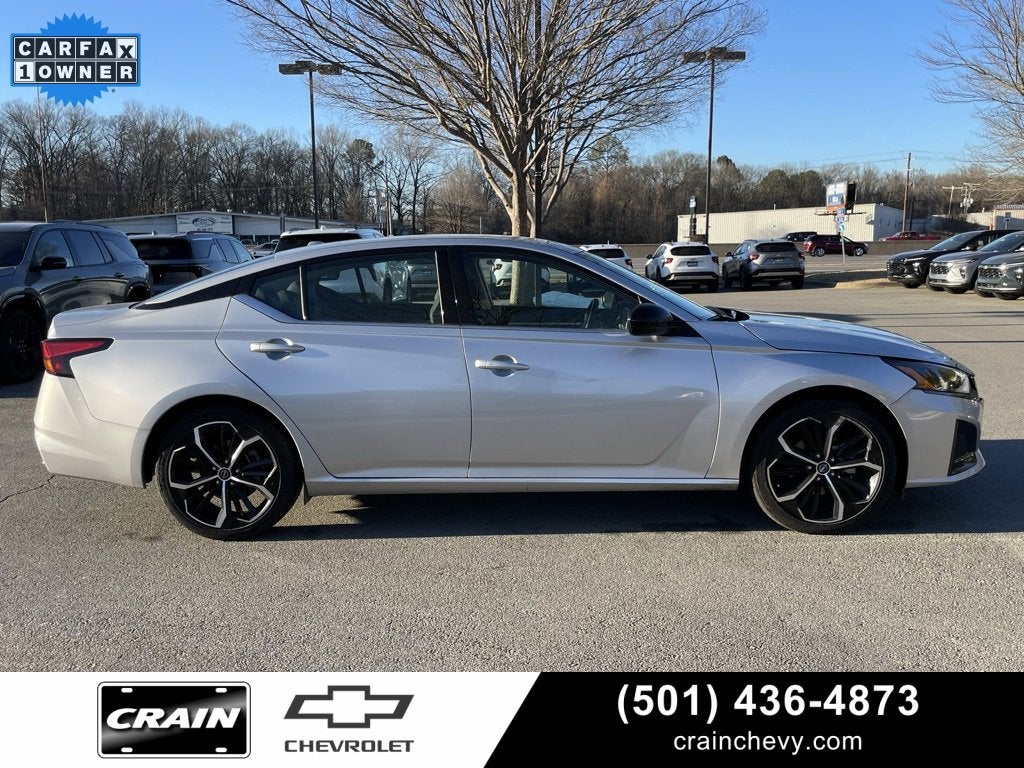 2024 Nissan Altima 2.5 SR