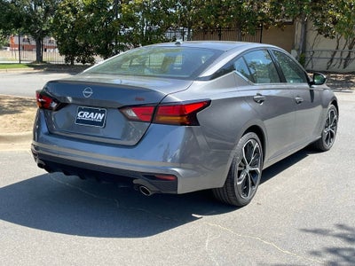 2025 Nissan Altima SR