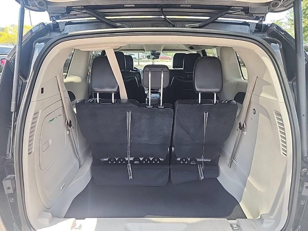 2023 Chrysler Pacifica Hybrid Touring L