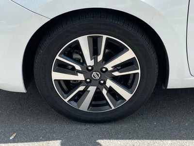 2022 Nissan Versa SV