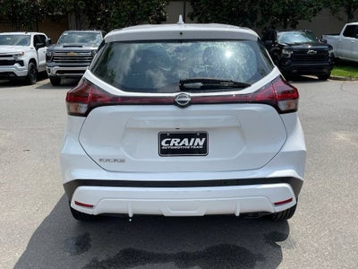 2023 Nissan Kicks S