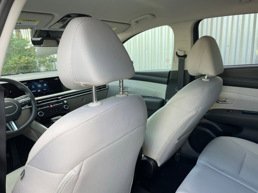 2025 Hyundai TUCSON SEL