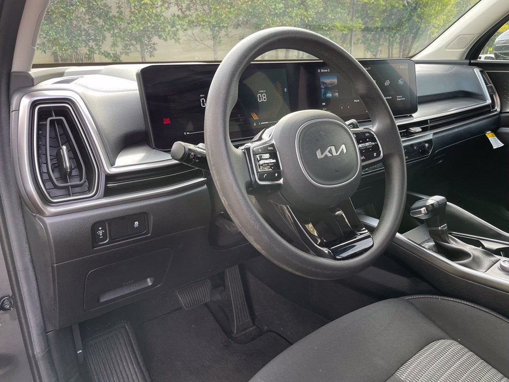2024 Kia Sorento LX