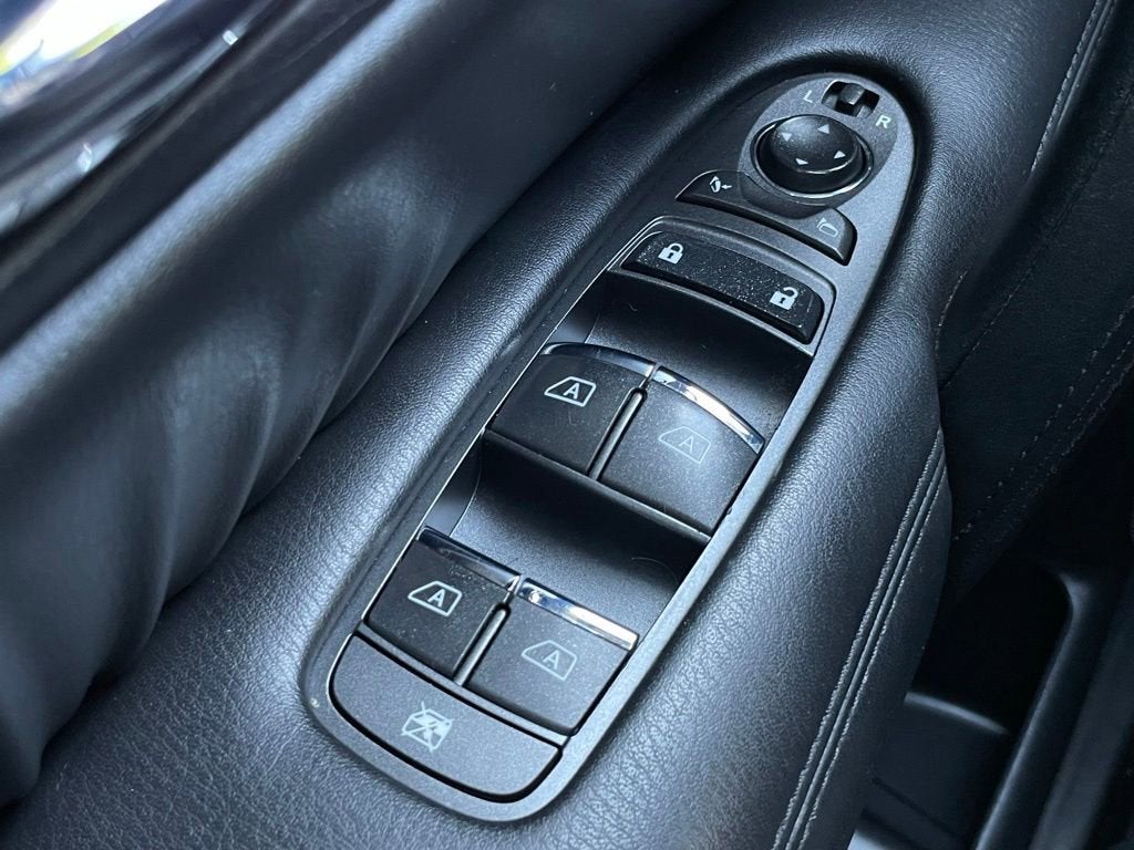 2023 Nissan Armada SV