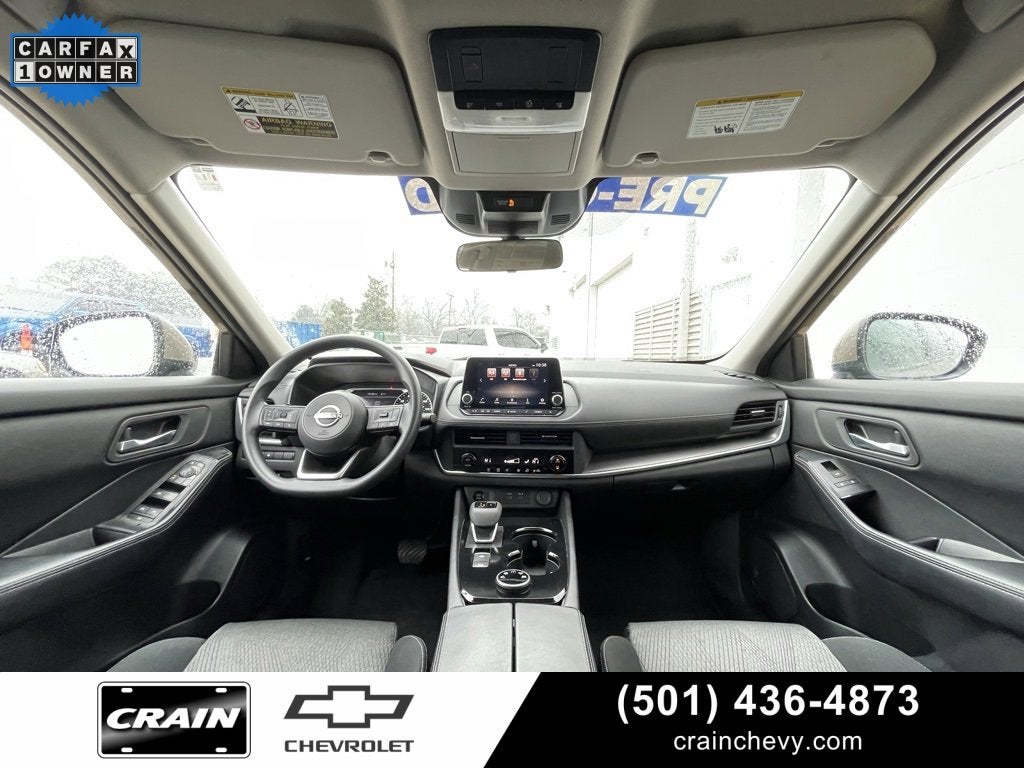 2024 Nissan Rogue SV