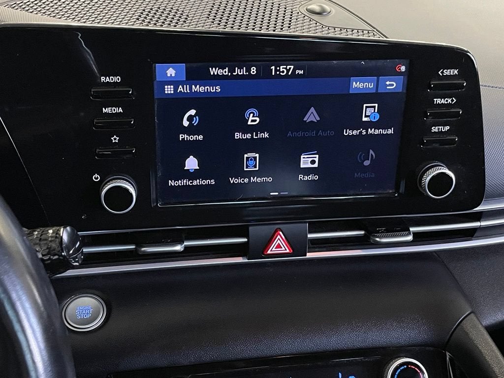 2022 Hyundai ELANTRA SEL