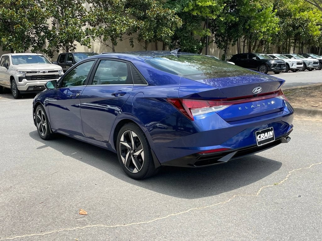 2022 Hyundai ELANTRA SEL