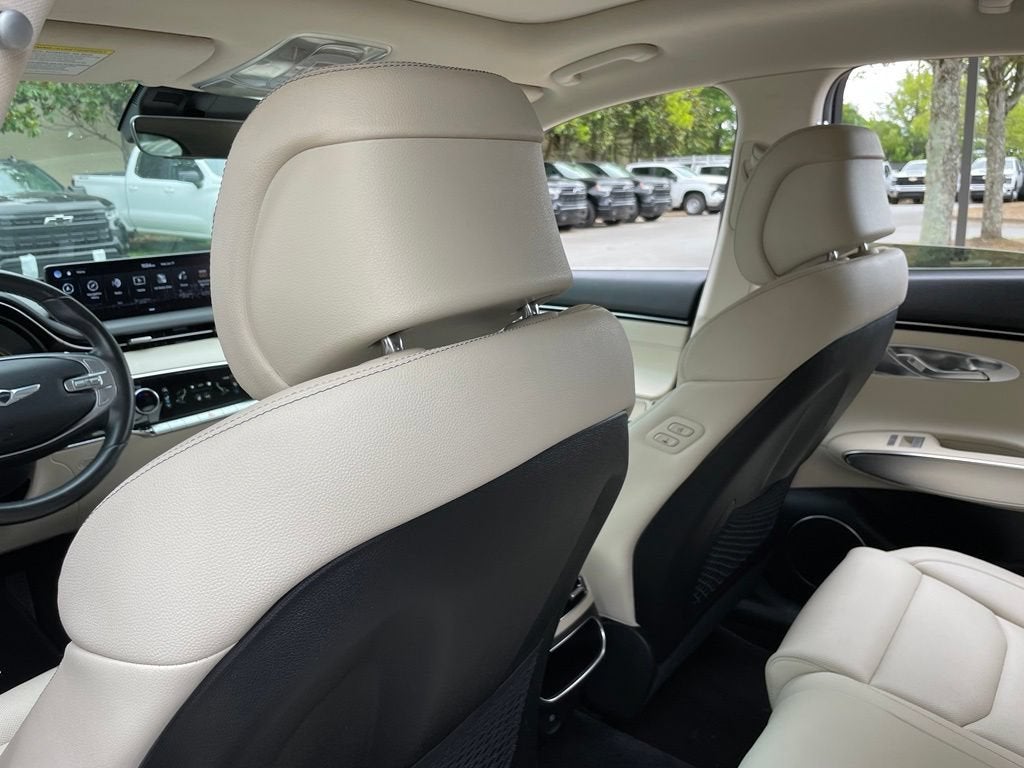 2023 Genesis GV70 2.5T