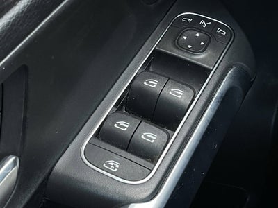 2022 Mercedes-Benz GLB GLB 250