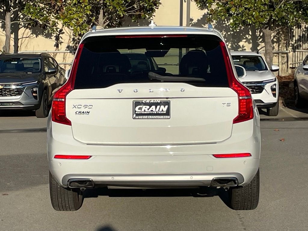 2021 Volvo XC90 Momentum