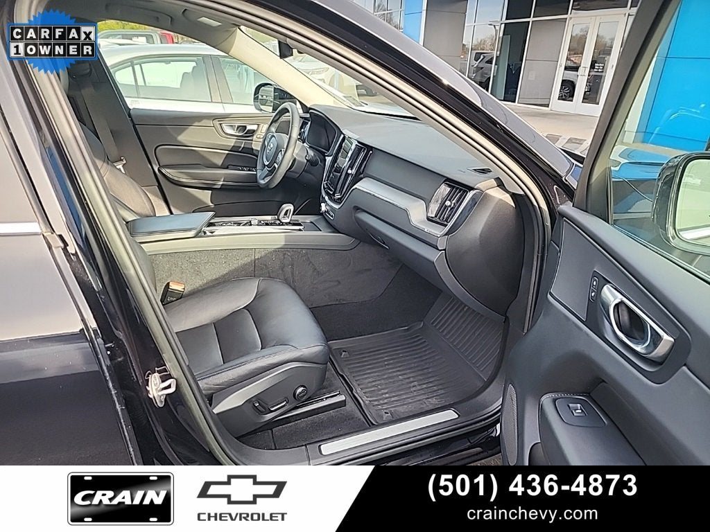 2023 Volvo XC60 Core