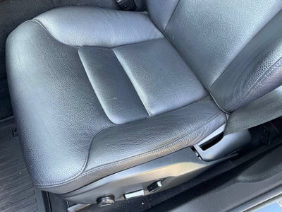2023 Volvo XC60 Plus Dark Theme
