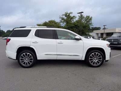 2023 GMC Acadia Denali