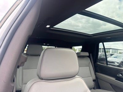 2022 GMC Yukon SLT