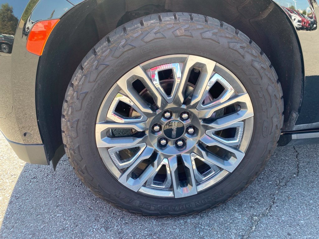2024 GMC Yukon Denali Ultimate