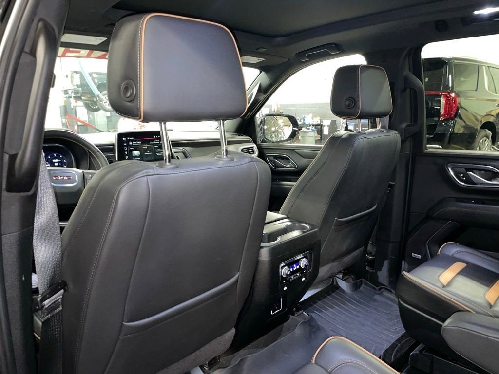 2024 GMC Yukon XL AT4