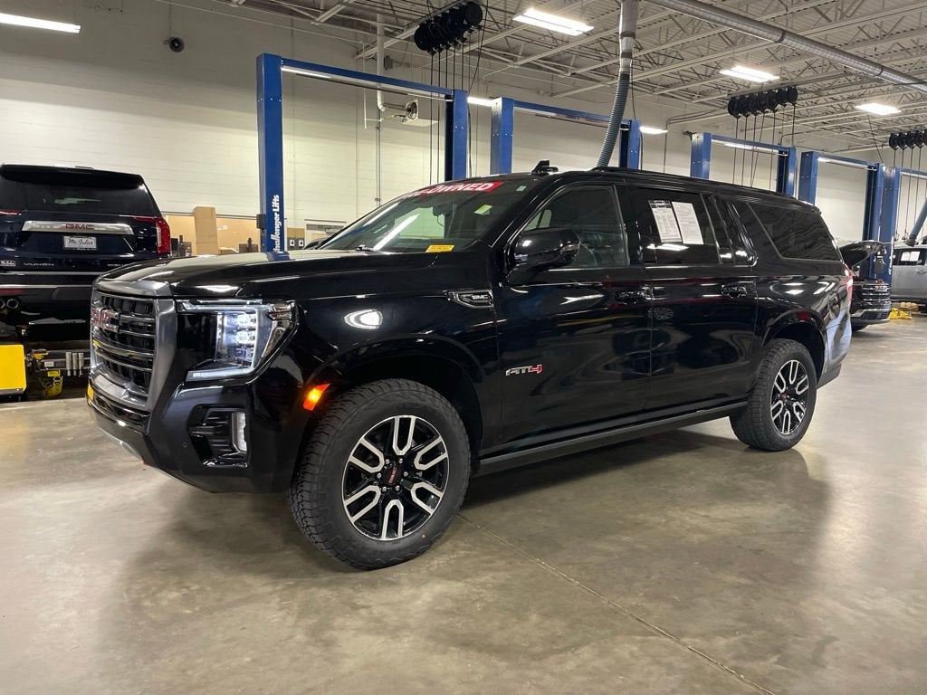 2024 GMC Yukon XL AT4