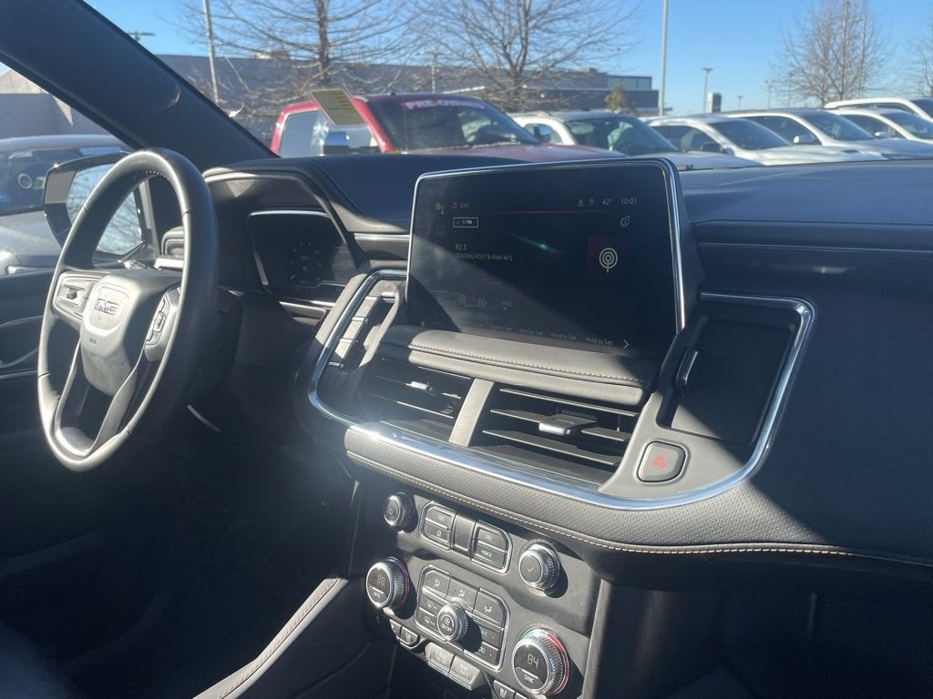 2024 GMC Yukon XL AT4