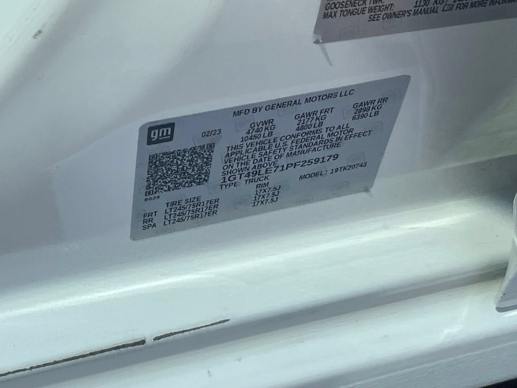 2023 GMC Sierra 2500 HD Pro