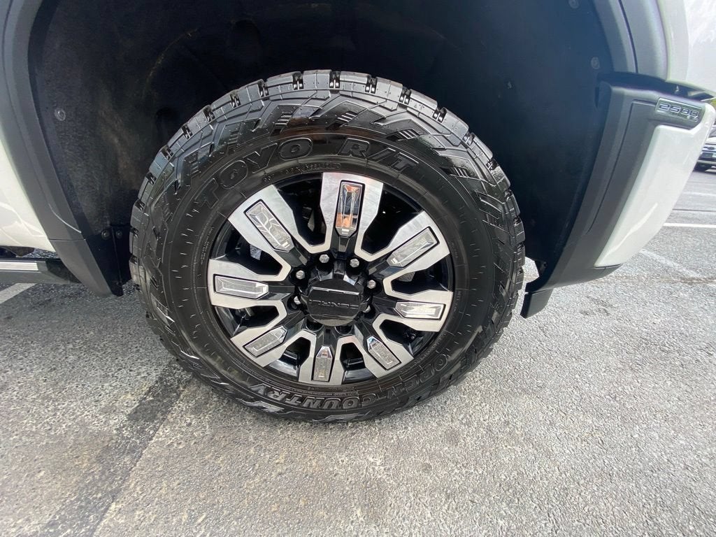 2024 GMC Sierra 2500 HD Denali