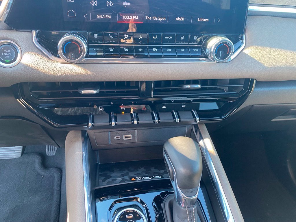 2024 GMC Canyon Denali