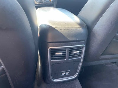 2016 Chrysler 300 Limited