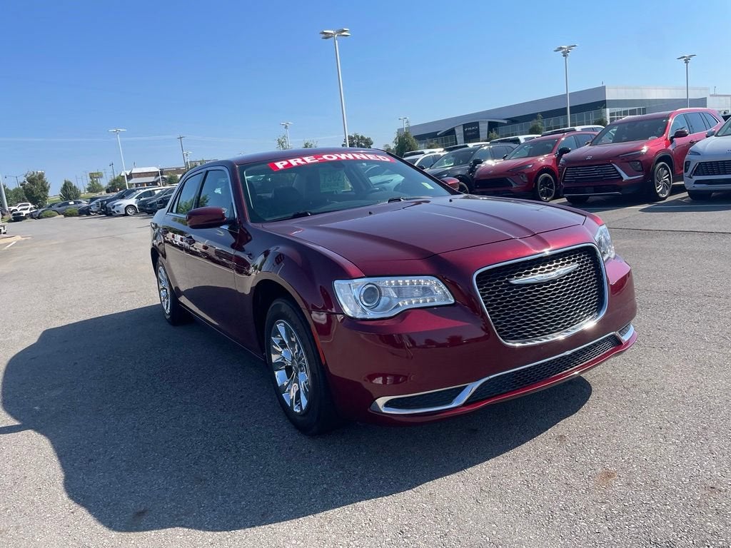 2016 Chrysler 300 Limited