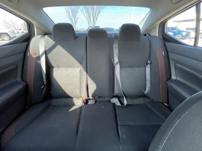 2020 Nissan Versa SR