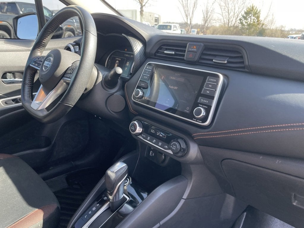 2020 Nissan Versa SR
