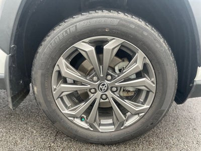 2023 Toyota RAV4 Hybrid XLE Premium