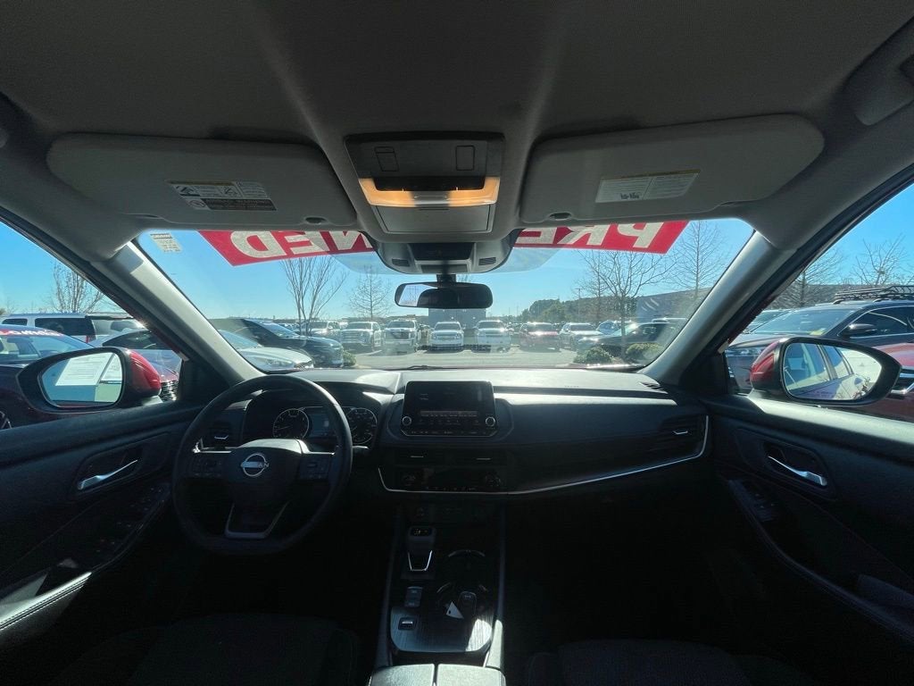 2025 Nissan Rogue SV