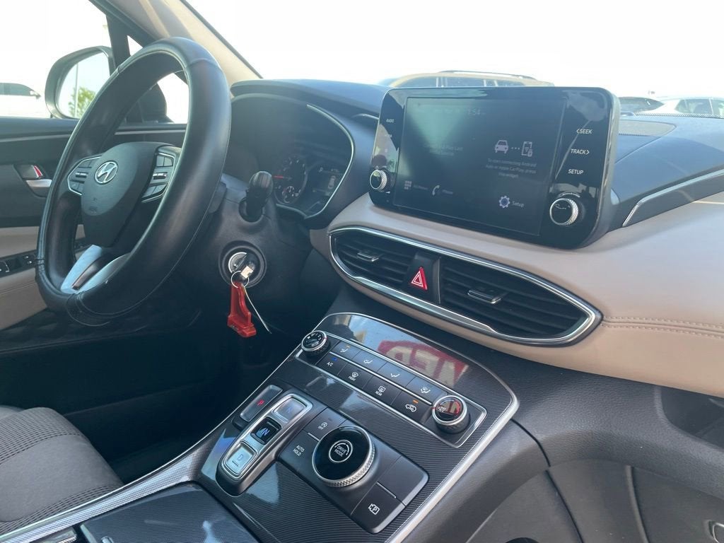 2021 Hyundai SANTA FE SE