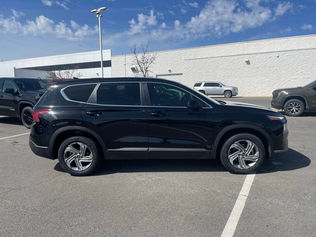 2021 Hyundai SANTA FE SE