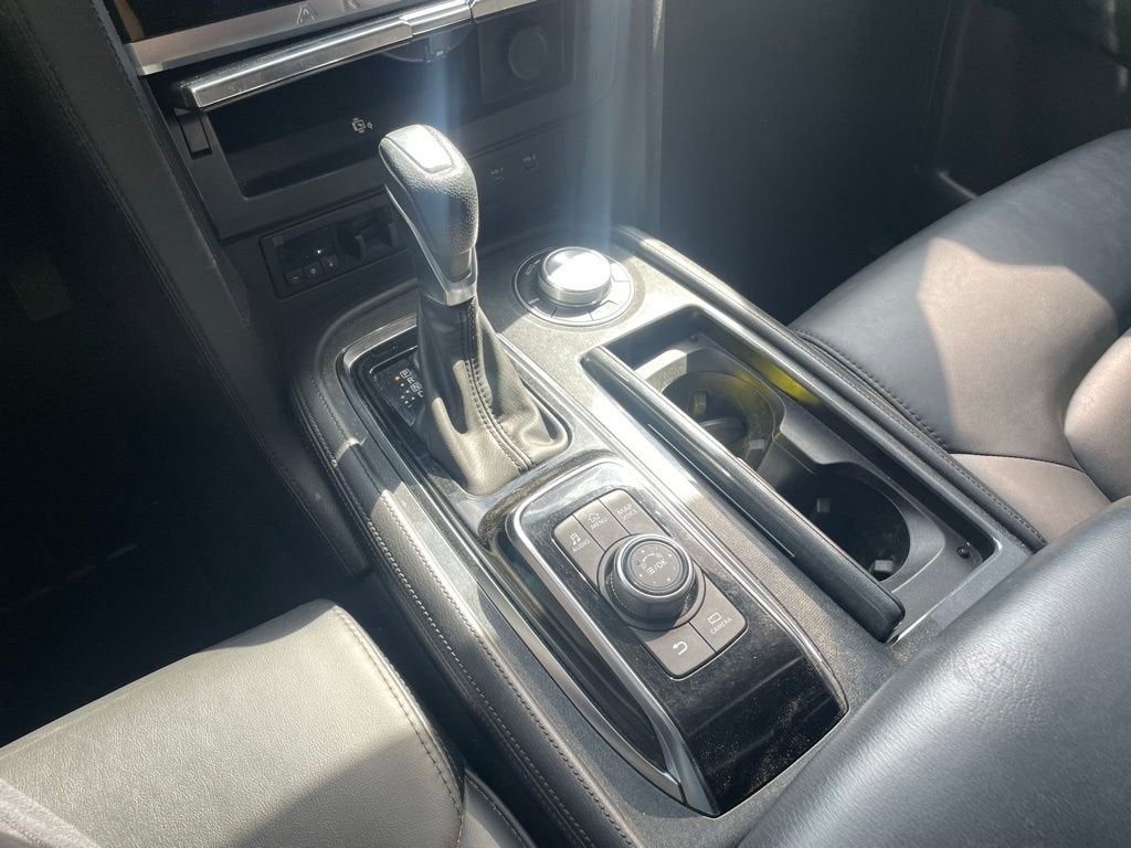 2023 Nissan Armada SV