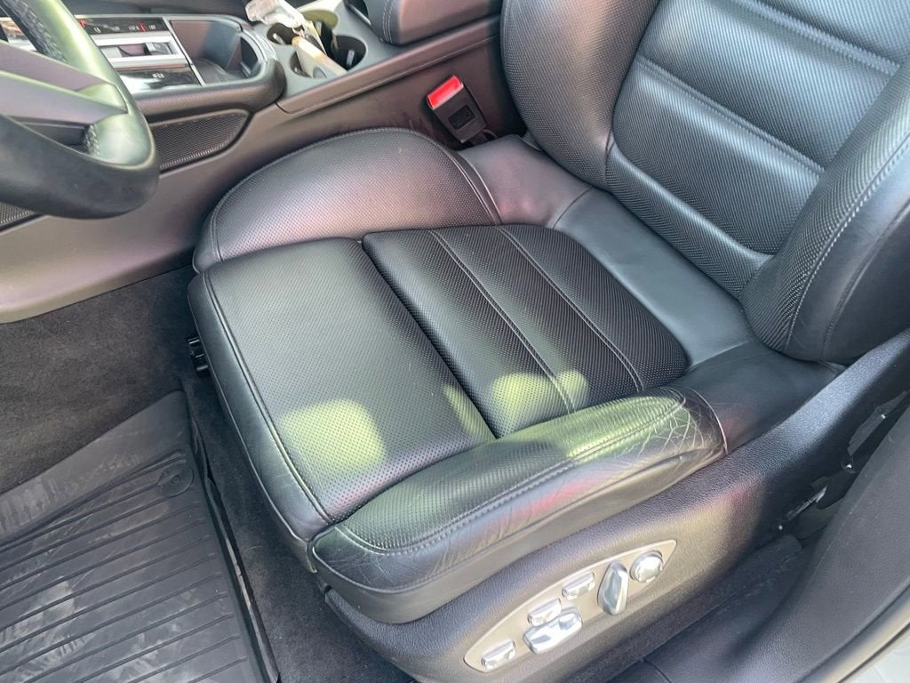 2022 Porsche Macan S