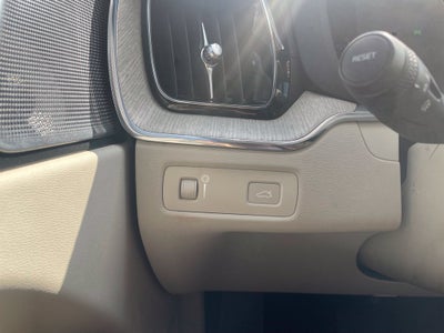2022 Volvo XC60 Inscription