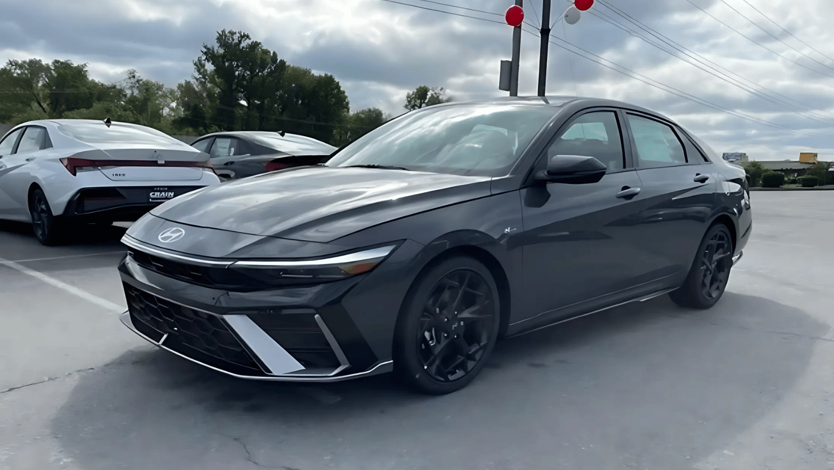 2025 Hyundai Elantra Front