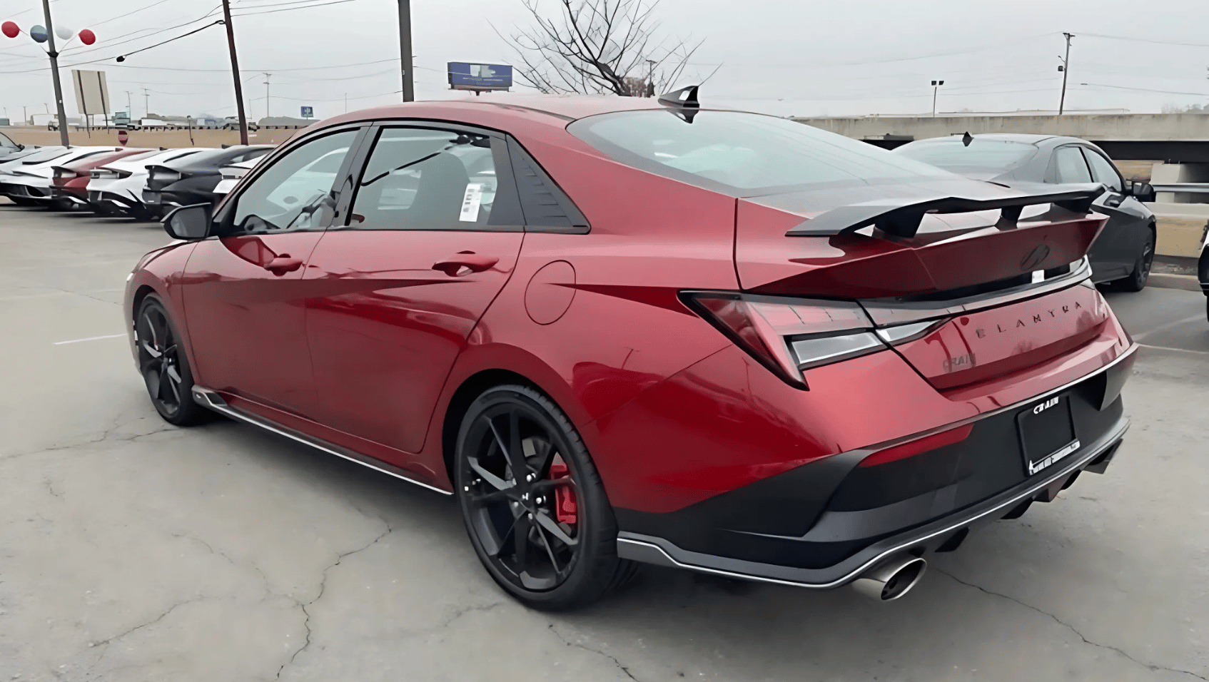 Side View of the 2025 Hyundai Elantra N