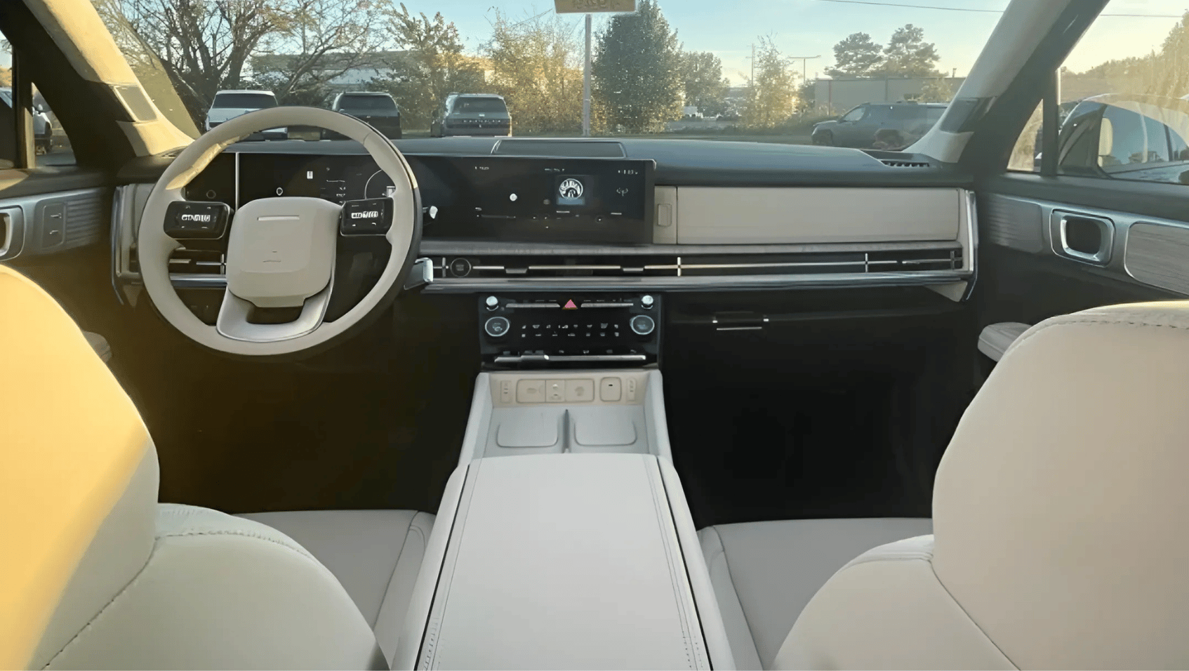 Interior View of the 2025 Hyundai Santa Fe Hybrid